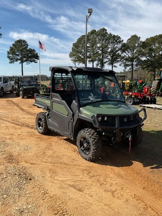 Main image John Deere XUV 835M