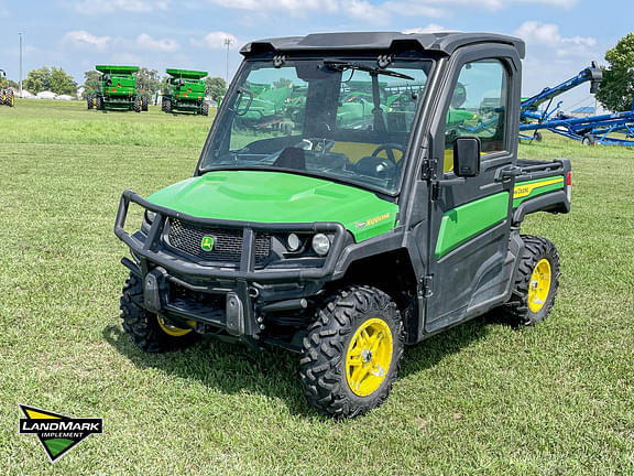 Image of John Deere XUV 835M Primary image