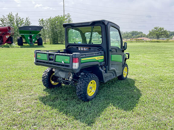 Image of John Deere XUV 835M equipment image 4