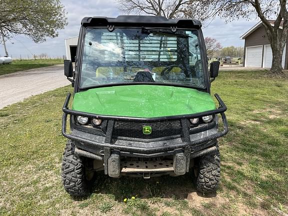 Image of John Deere XUV 835M equipment image 3