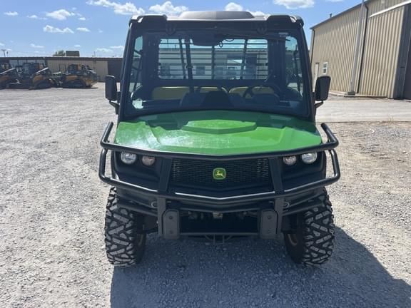 Image of John Deere XUV 835M equipment image 3