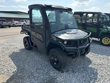 Main image John Deere XUV 835M