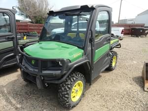 2022 John Deere XUV 835M Image