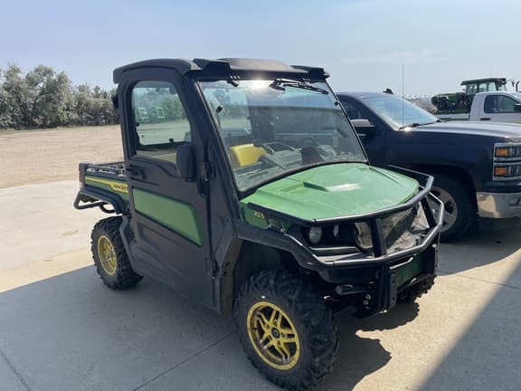 Image of John Deere XUV 835M equipment image 4