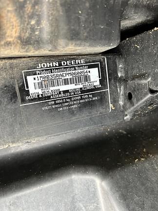 Image of John Deere XUV 835M equipment image 2