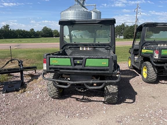 Image of John Deere XUV 835M equipment image 4