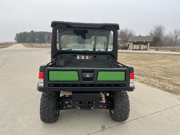 Image of John Deere XUV 835M equipment image 4