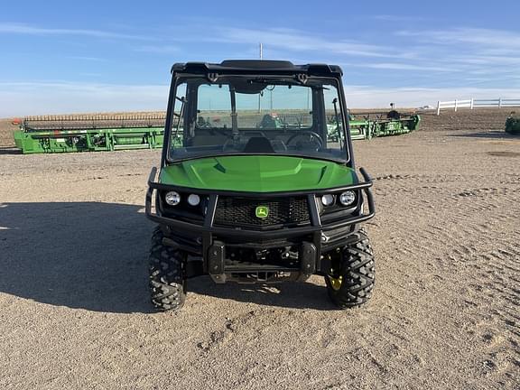 Image of John Deere XUV 835M equipment image 1