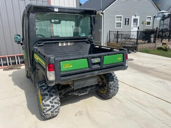 Image of John Deere XUV 835M equipment image 4
