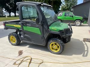 2022 John Deere XUV 835M Image