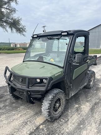 Image of John Deere XUV 835M equipment image 1