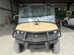 Image of John Deere XUV 835M equipment image 2