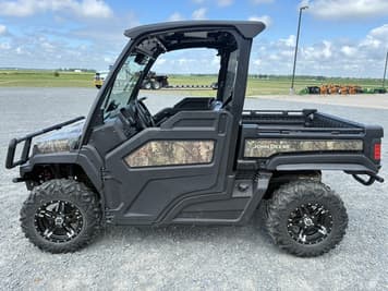 Main image John Deere XUV 835M