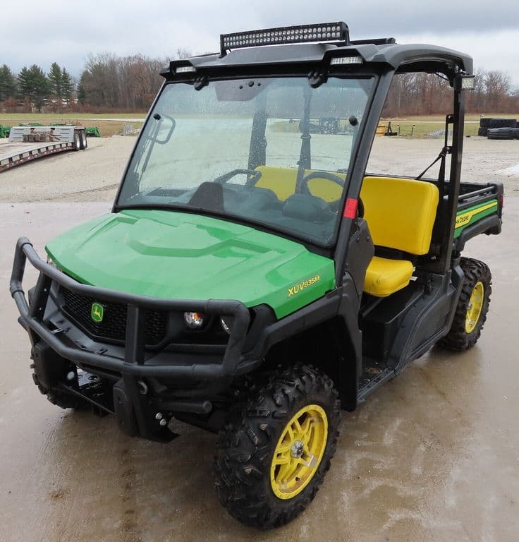 Image of John Deere XUV 835M Primary image