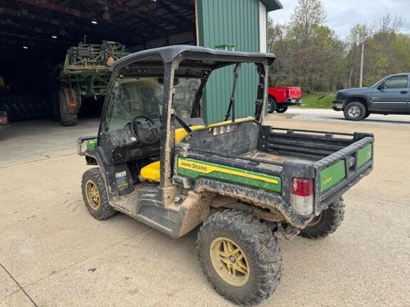 Image of John Deere XUV 835M equipment image 3