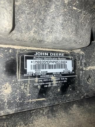 Image of John Deere XUV 835M equipment image 1