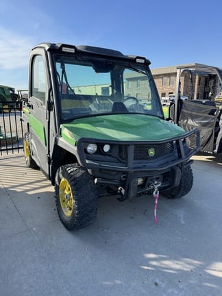 Main image John Deere XUV 835M