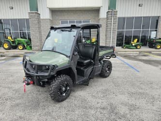 Main image John Deere XUV 835M