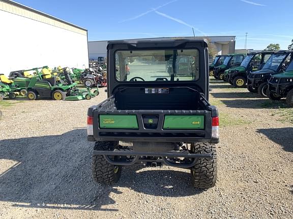 Image of John Deere XUV 835M equipment image 4