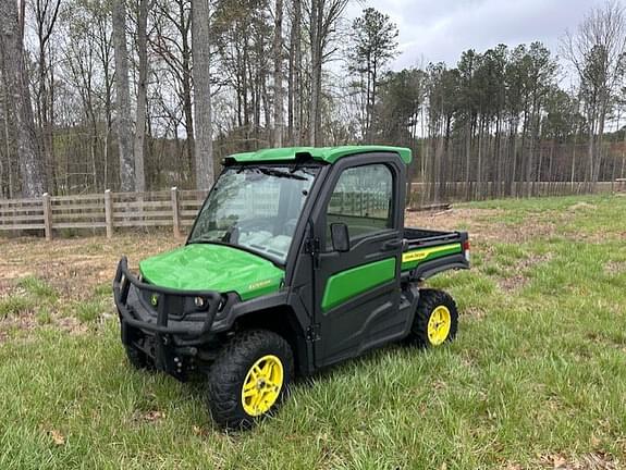 Image of John Deere XUV 835R Primary image