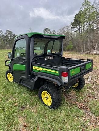 Image of John Deere XUV 835R equipment image 1