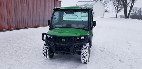 Image of John Deere XUV 835R Image 1