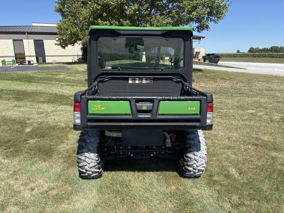 Image of John Deere XUV 835R equipment image 3