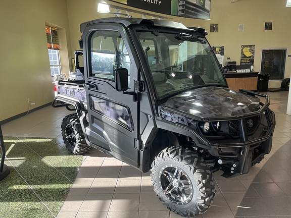 Image of John Deere XUV 835R Primary image