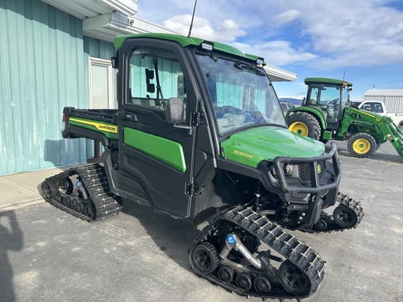 Image of John Deere XUV 835R Primary image