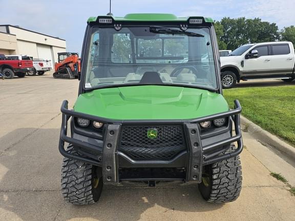 Image of John Deere XUV 835R equipment image 2
