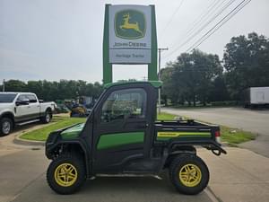 2022 John Deere XUV 835R Image