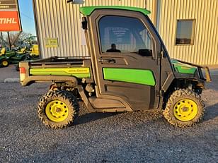 Main image John Deere XUV 835R 15