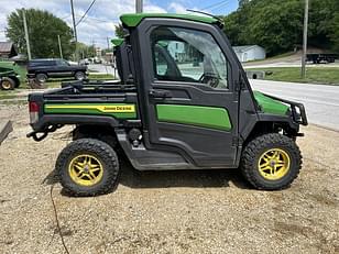 Main image John Deere XUV 835R 14