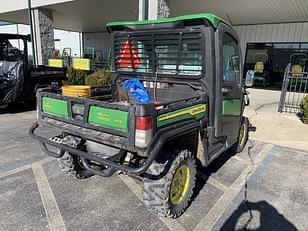 Main image John Deere XUV 835R 17