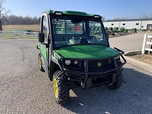 Main image John Deere XUV 835R 27