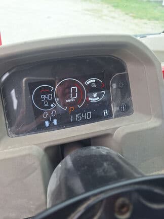 Image of John Deere XUV 835R equipment image 4