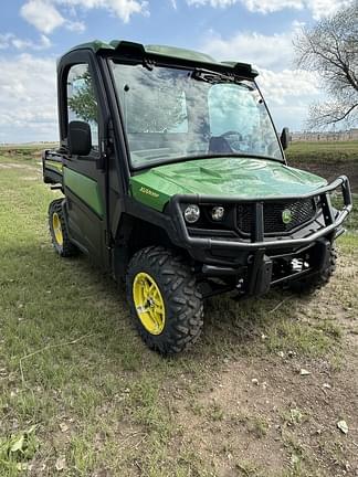 Image of John Deere XUV 835R equipment image 1