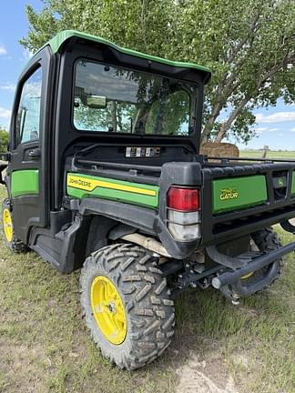Image of John Deere XUV 835R Primary image