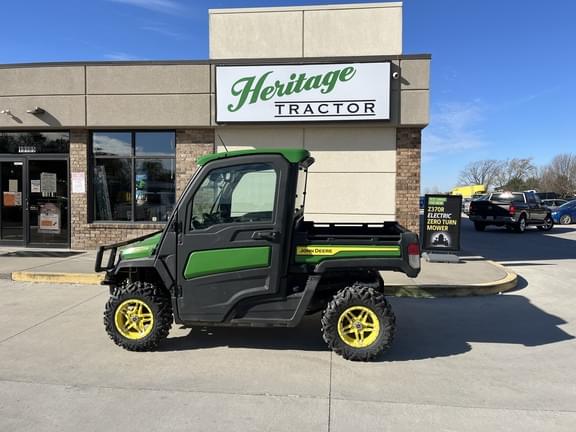 Image of John Deere XUV 835R equipment image 1