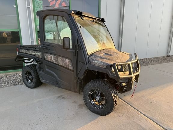 Main image John Deere XUV 835R