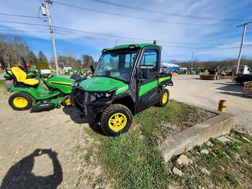 Main image John Deere XUV 835R