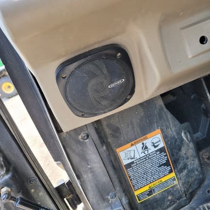 Image of John Deere XUV 835R equipment image 4