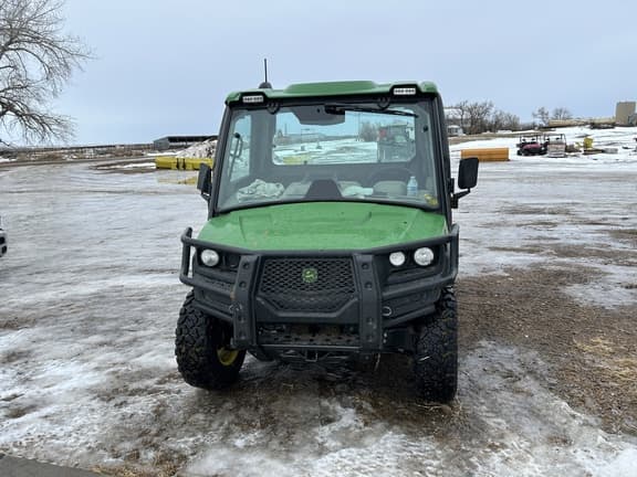 Image of John Deere XUV 835R equipment image 3