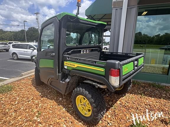 Image of John Deere XUV 835R equipment image 3