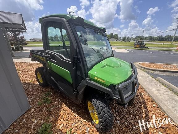 Image of John Deere XUV 835R Primary image