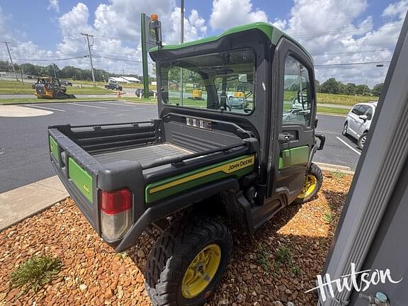 Image of John Deere XUV 835R equipment image 4