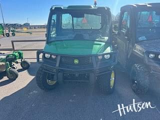 Image of John Deere XUV 835R equipment image 3