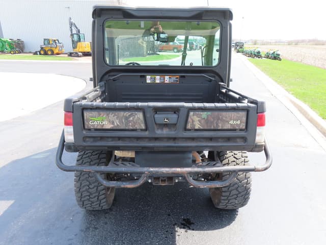 Image of John Deere XUV 835R equipment image 4