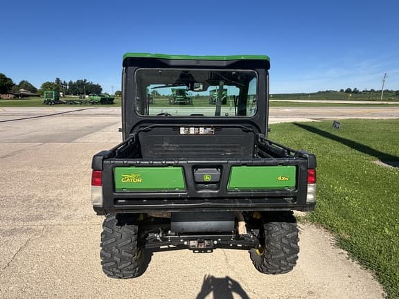 Image of John Deere XUV 835R equipment image 2