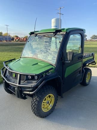 Main image John Deere XUV 835R